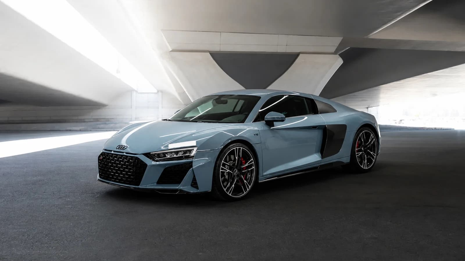 Audi R8 in Light Blue