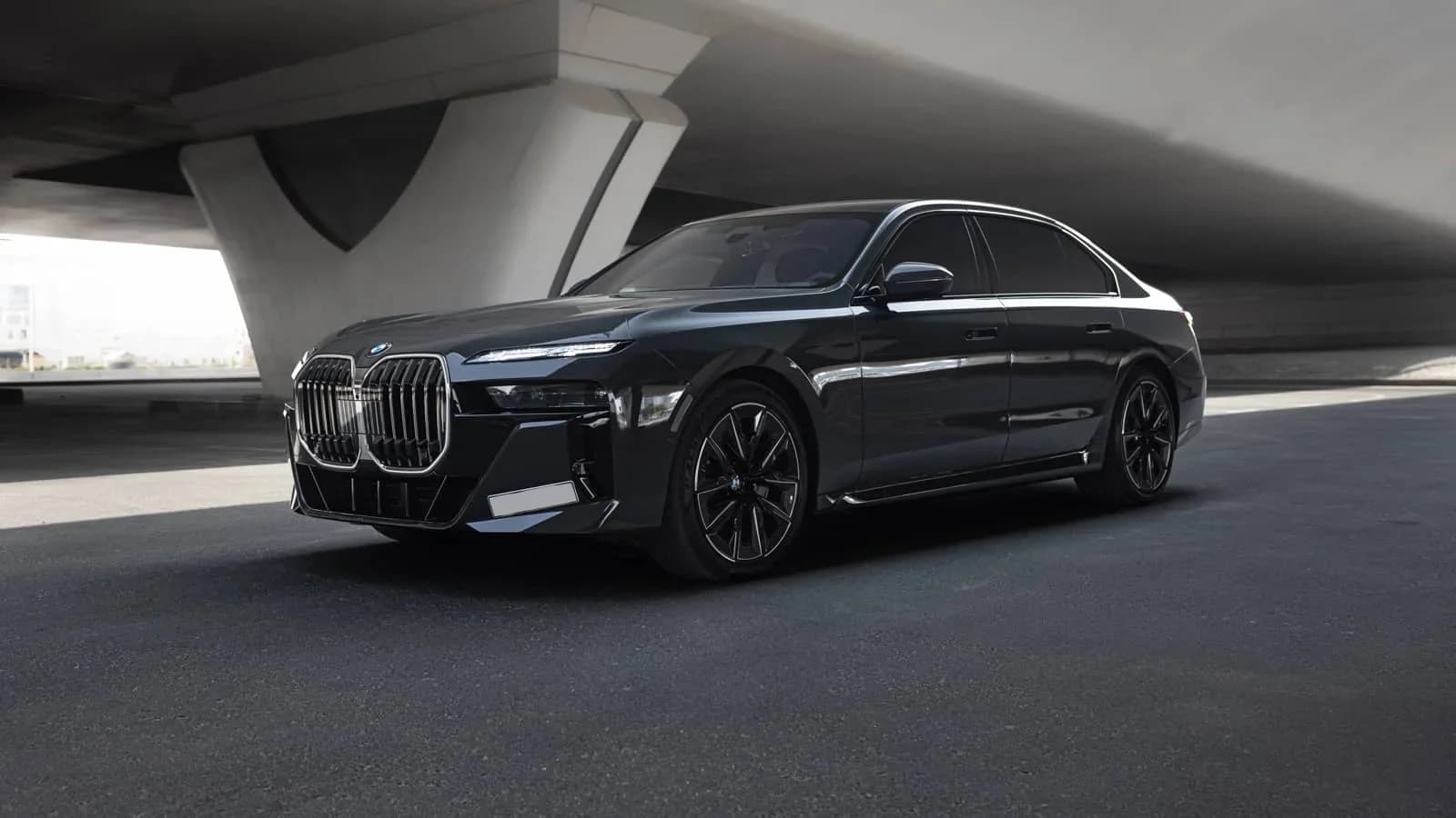 BMW 760i in Dark Gray