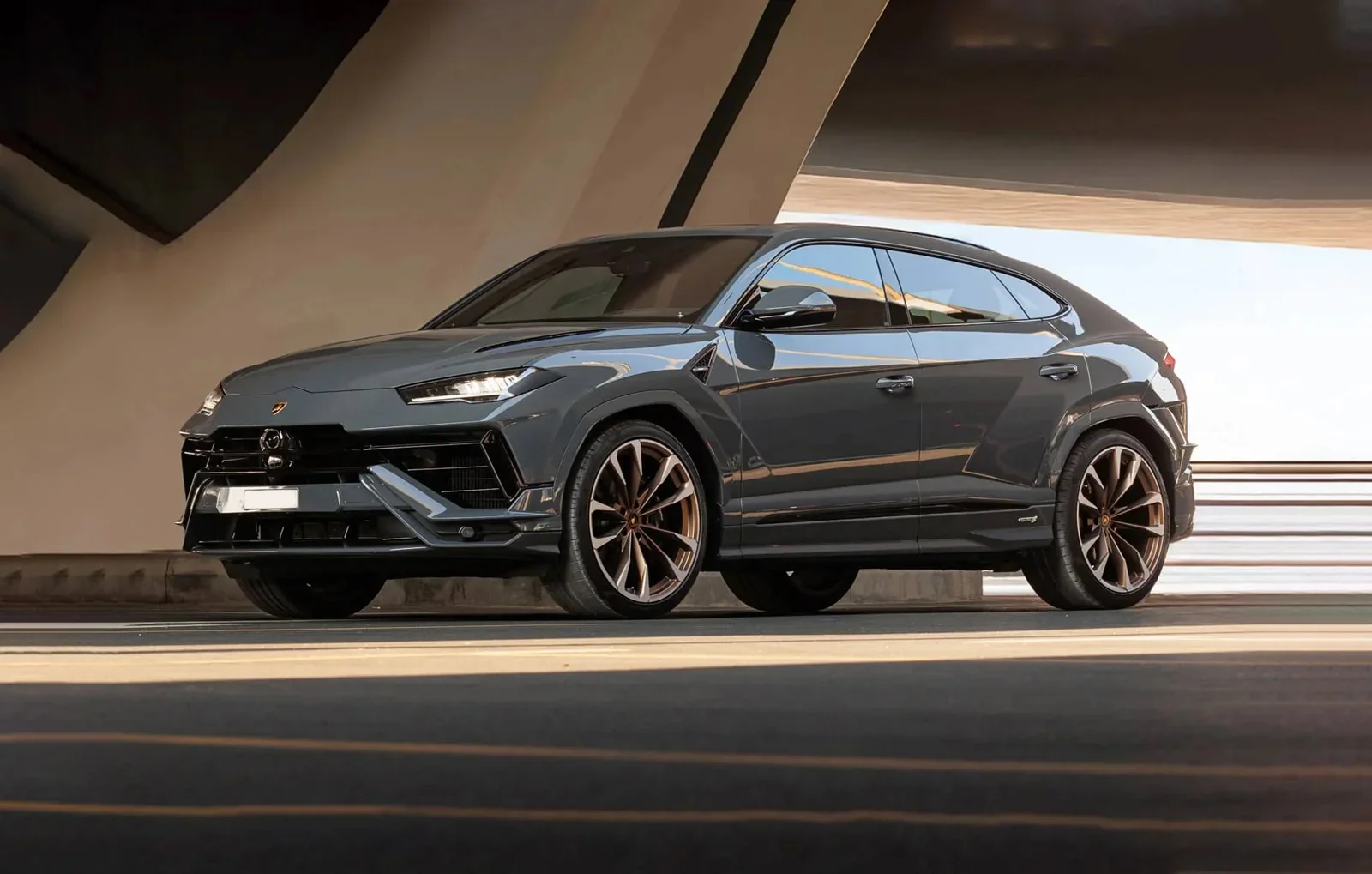 Lamborghini Urus in Gray