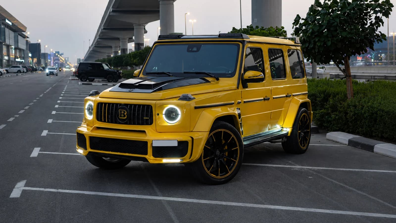 Mercedes-Benz G 63 Brabus in Yellow