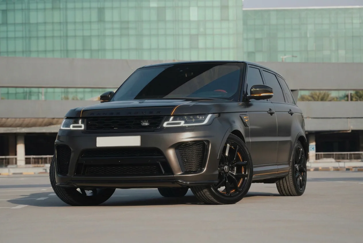 Range Rover SVR in Matte Gray